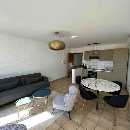 2 Pieces De Charme Climatise Apartment